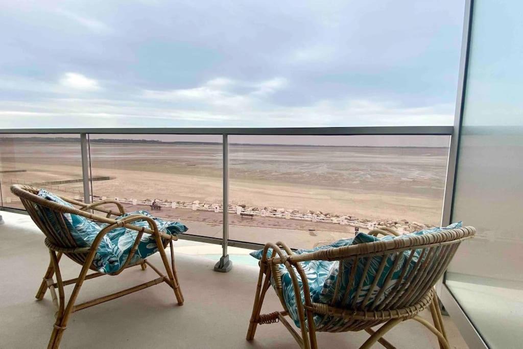 Studio Avec Balcon, Vue Panoramique Sur La Baie ル・クロトワ エクステリア 写真